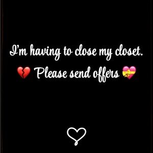 Closet Closing Sale Announcement